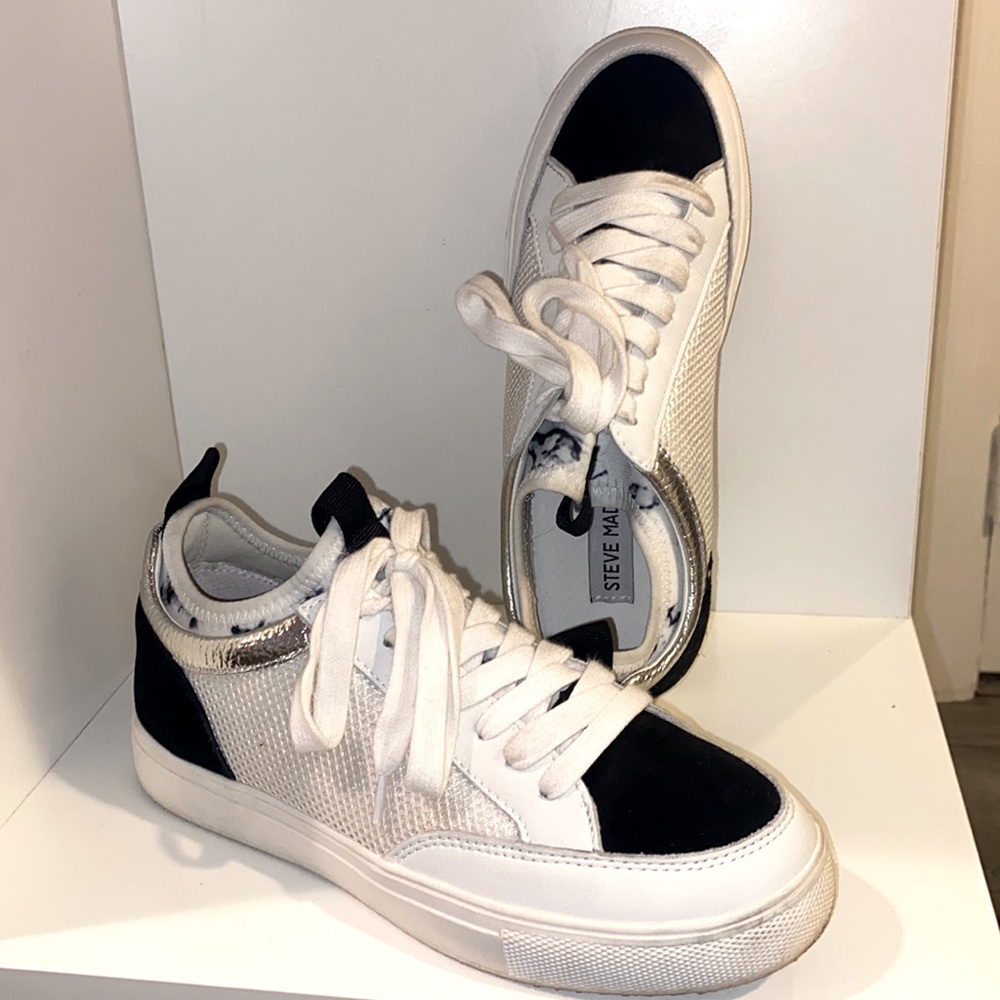 Steve Madden sneakers